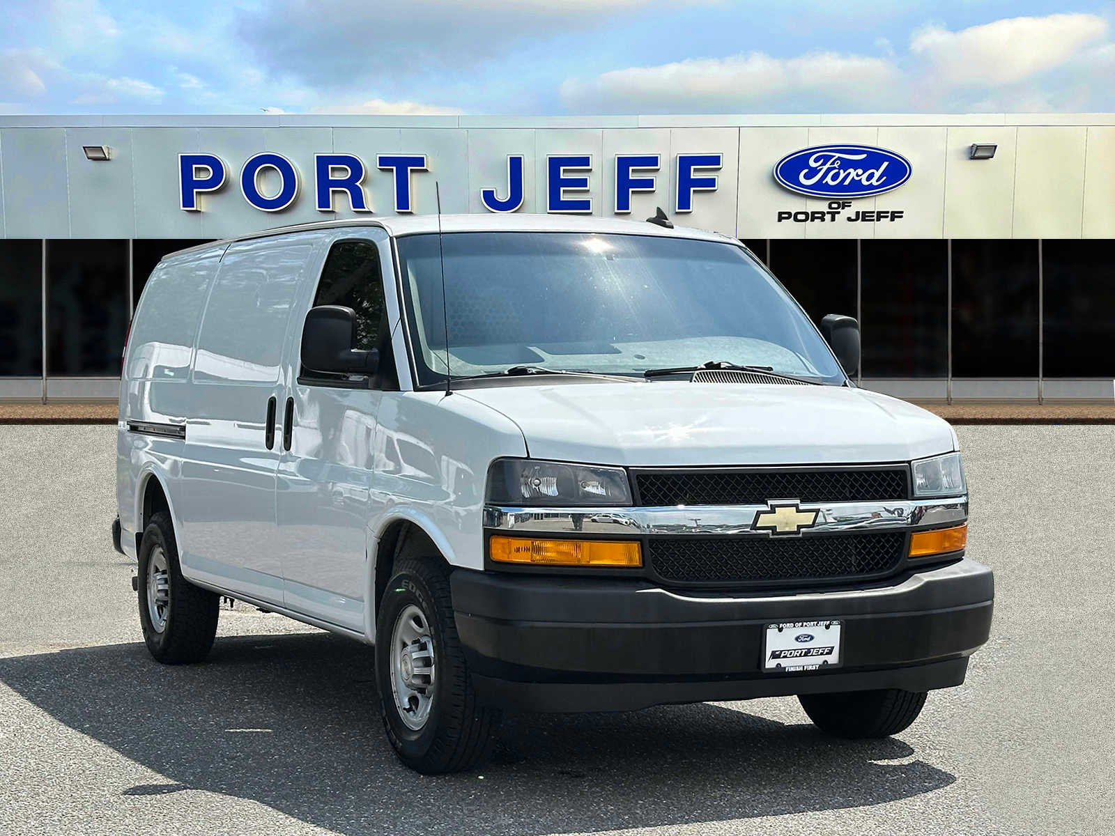 Used 2021 Chevrolet Express Cargo Work Van with VIN 1GCWGAFPXM1169071 for sale in Port Jefferson Station, NY