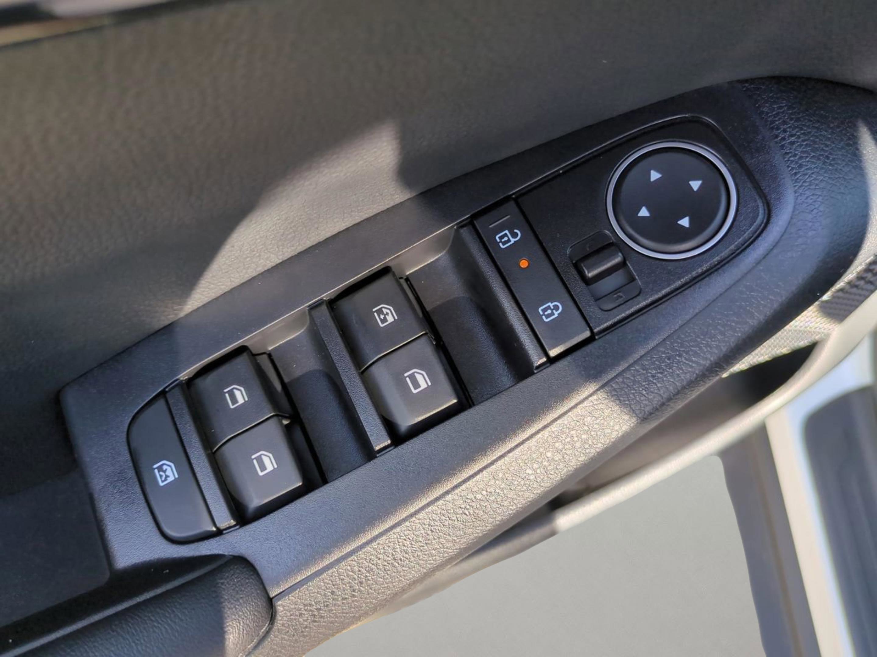2026 Kia Seltos S photo 24