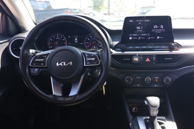 2023 Kia Forte LXS photo 18