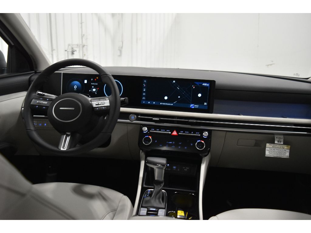 2025 Hyundai Tucson SEL Convenience photo 27