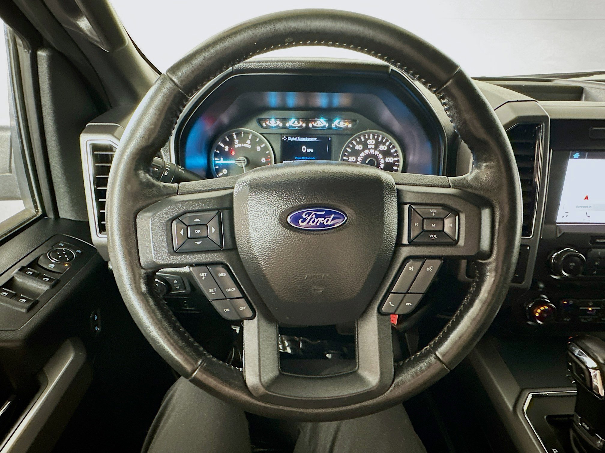 2019 Ford F-150 XLT photo 11
