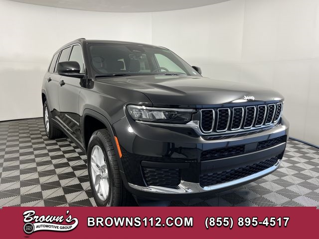 2025 Jeep Grand Cherokee L Laredo's photo