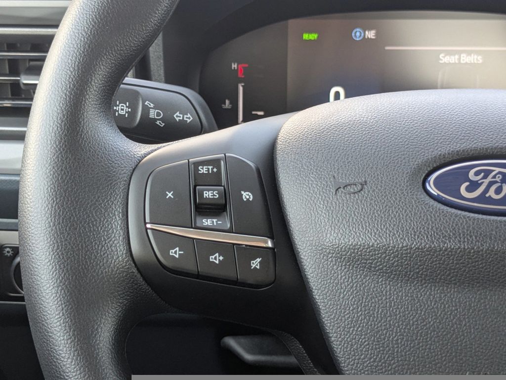 2025 Ford Maverick XL photo 20