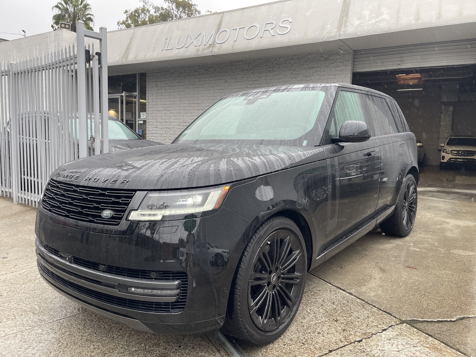 2024 Land Rover Range Rover SE