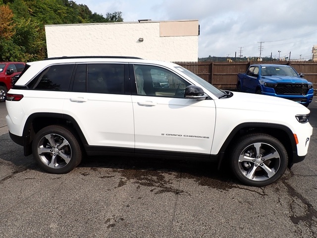 2025 Jeep Grand Cherokee Limited photo 6
