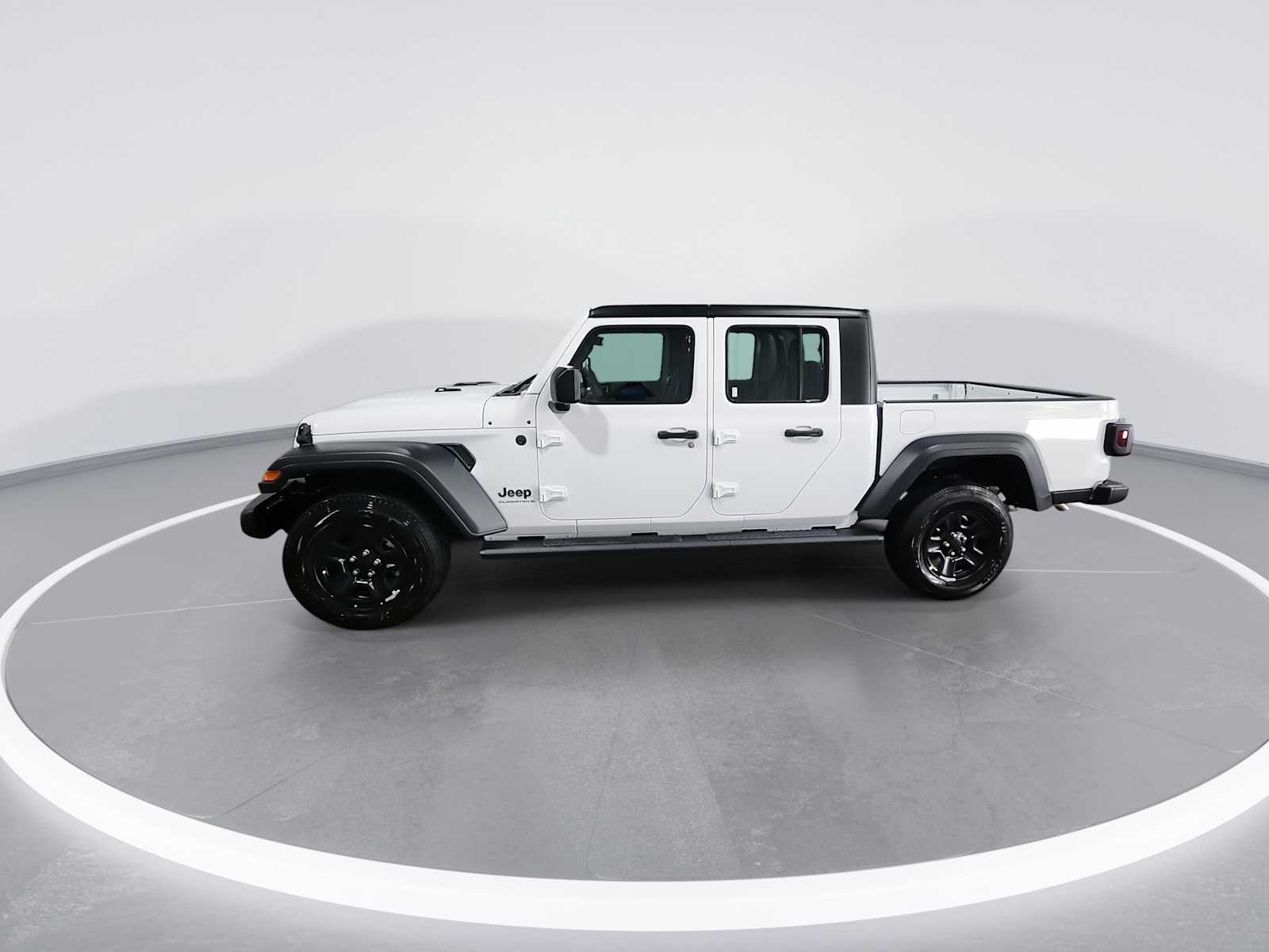 2025 Jeep Gladiator Sport photo 5