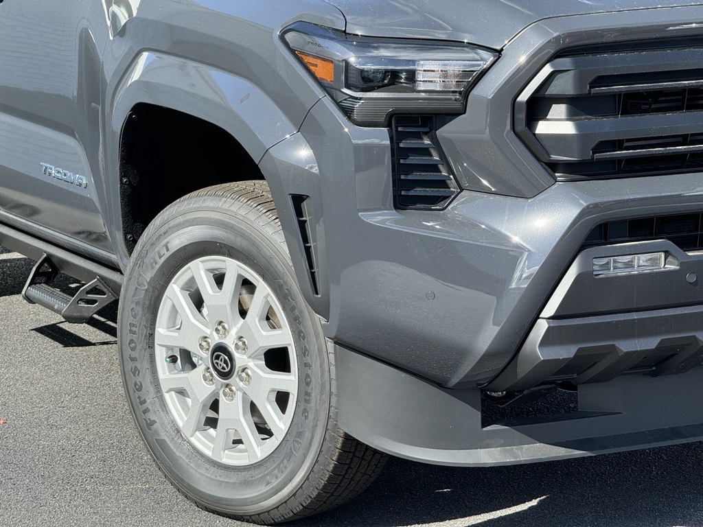 2024 Toyota Tacoma SR5 4x4 Double Cab photo 4