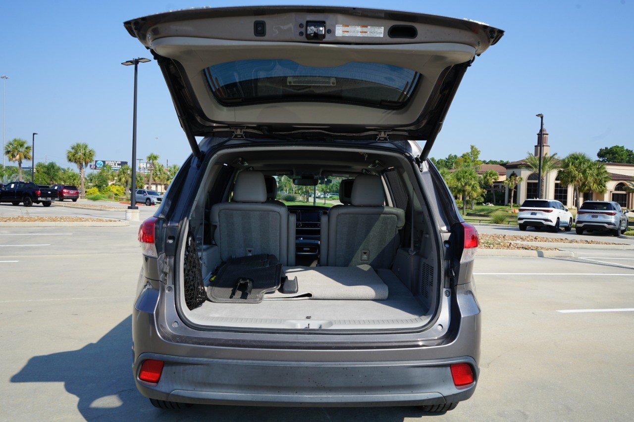2017 Toyota Highlander SE XLE photo 33