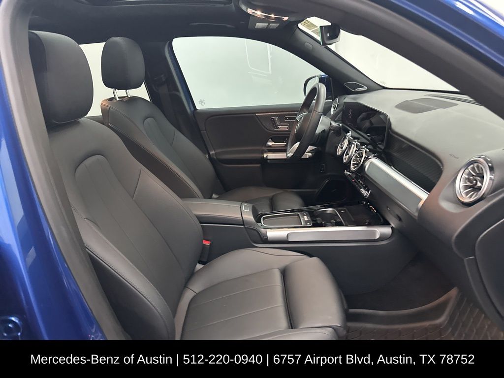 2024 Mercedes Benz GLB 250 4MATIC photo 25