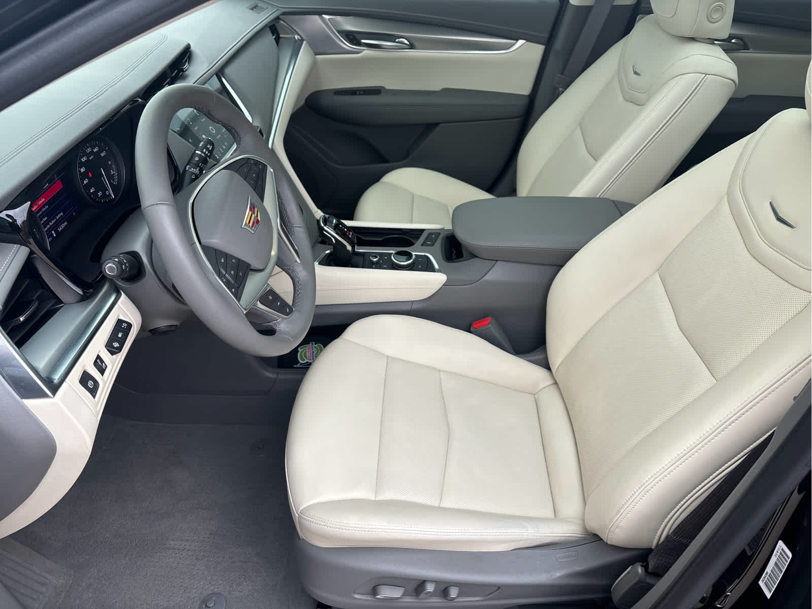 2024 Cadillac XT5 Premium Luxury photo 10