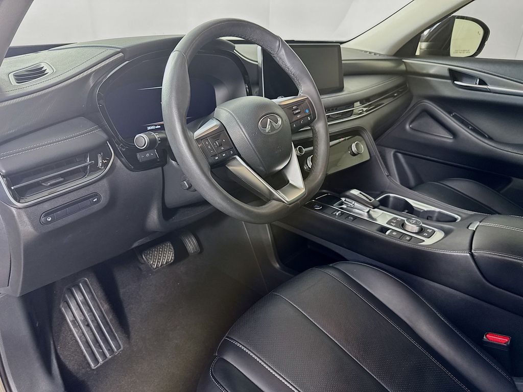 2023 Infiniti QX60 Luxe photo 9