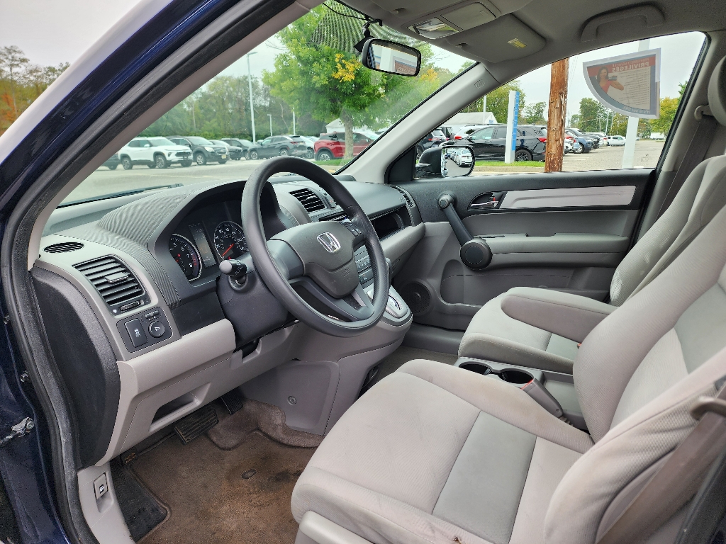 2011 Honda CR-V LX photo 26
