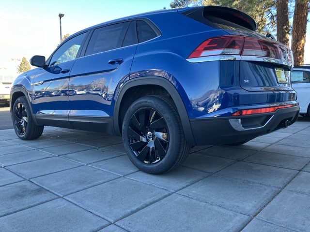 2025 Volkswagen Atlas Cross Sport SE Technology photo 4