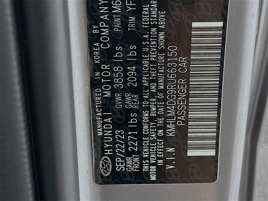 2024 Hyundai Elantra SEL photo 28