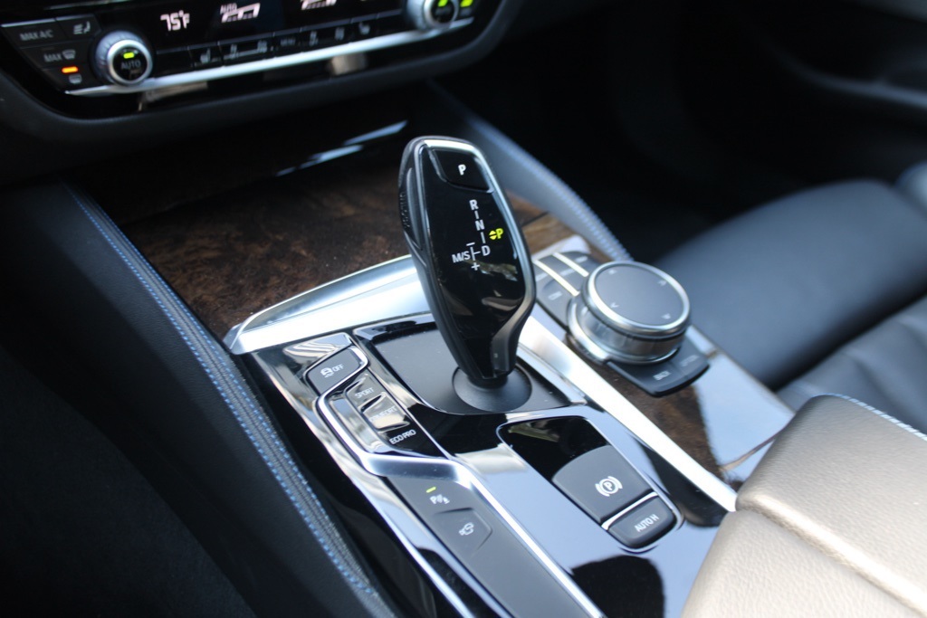 2018 Bmw 540i Sedan photo 21