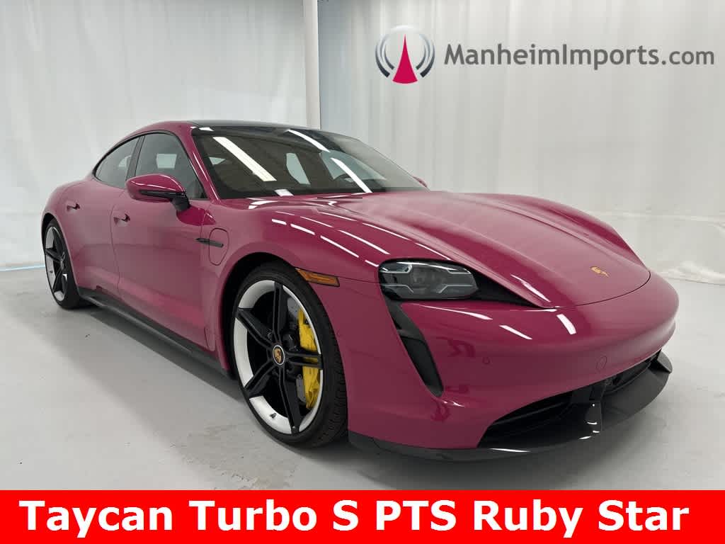 2022 Porsche Taycan Turbo S's photo