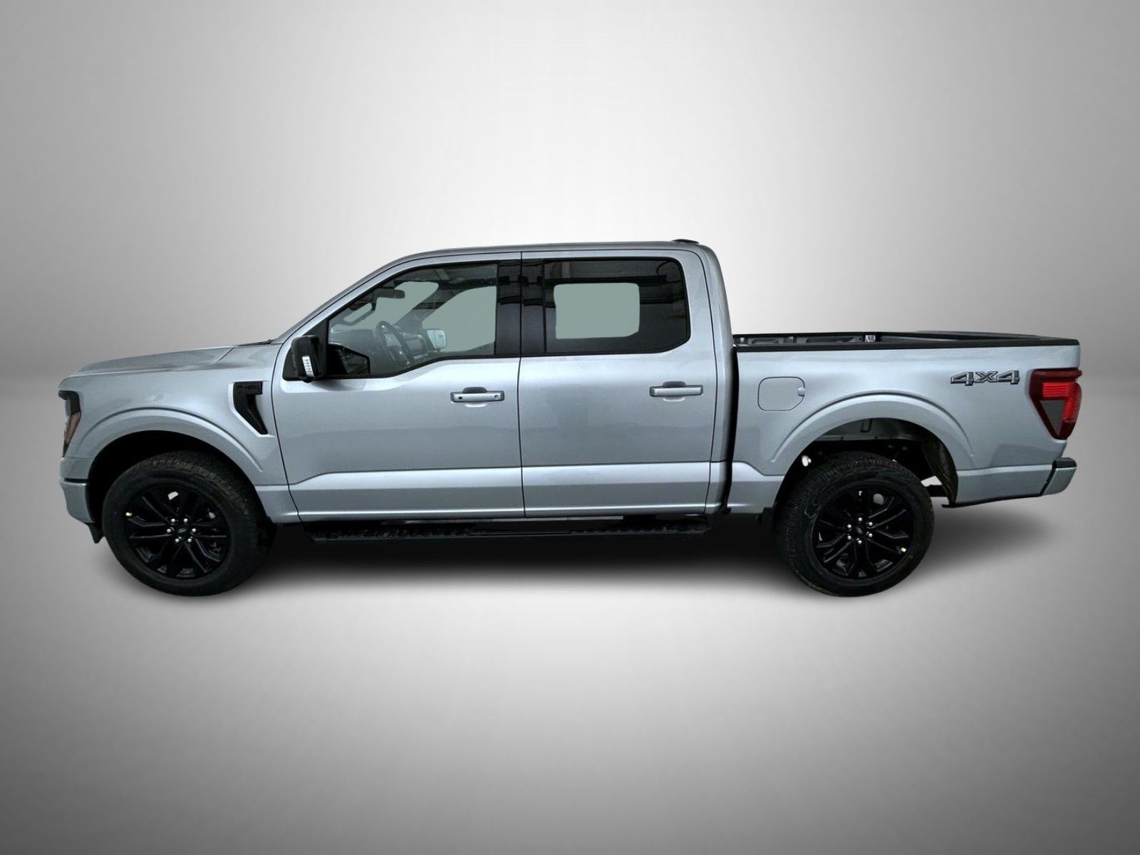 2025 Ford F-150 XLT photo 8