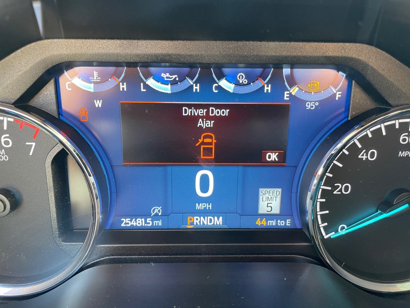 2023 Ford F-150 XLT photo 15