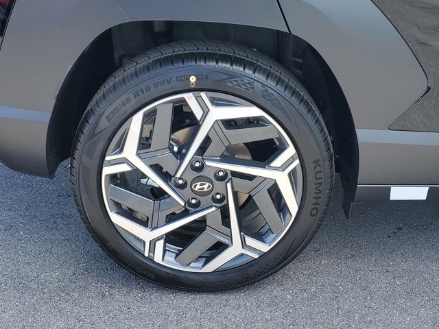 2026 Hyundai Kona SEL photo 5