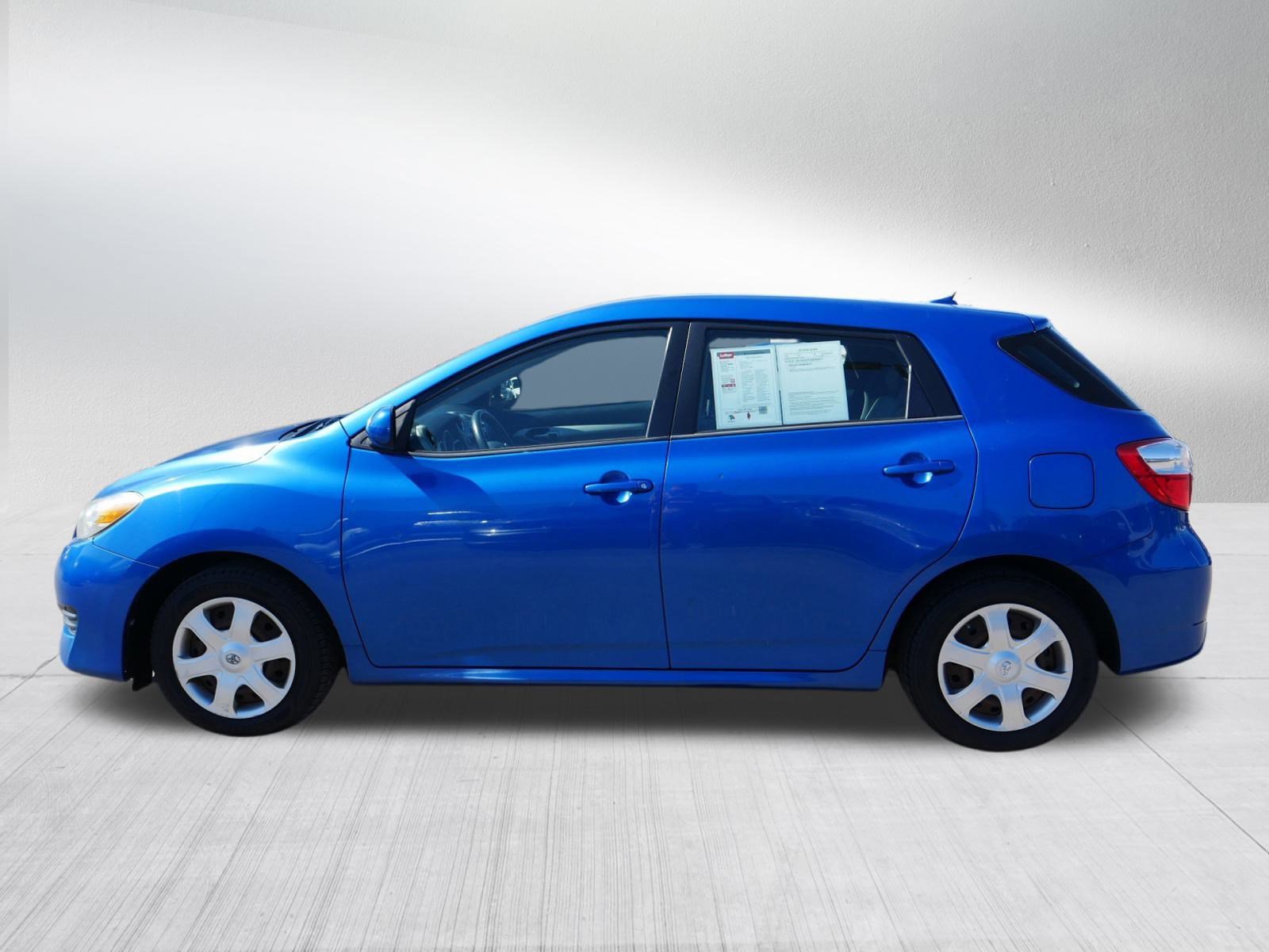 2009 Toyota Corolla Matrix L 4WD photo 3