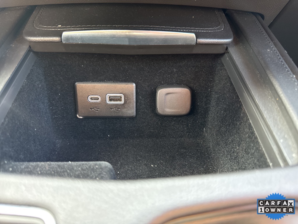 2024 Cadillac XT4 Premium Luxury photo 24