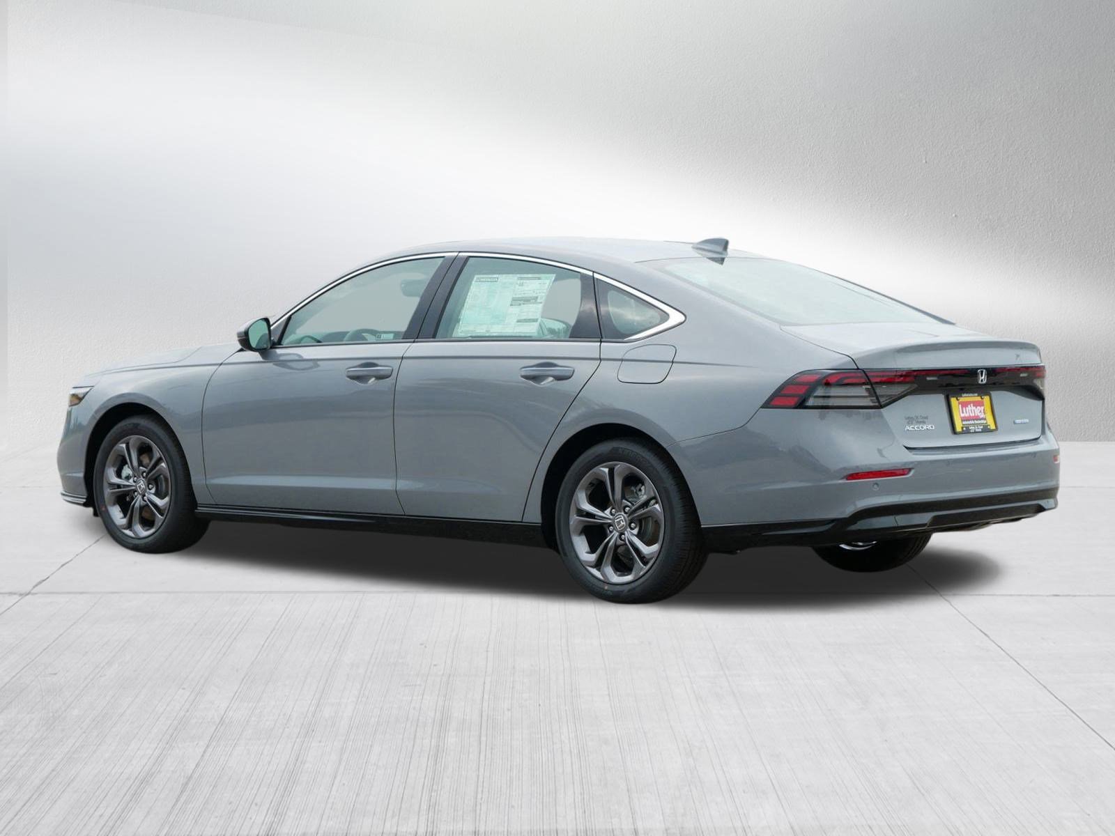 2025 Honda Accord Hybrid EX-L photo 3