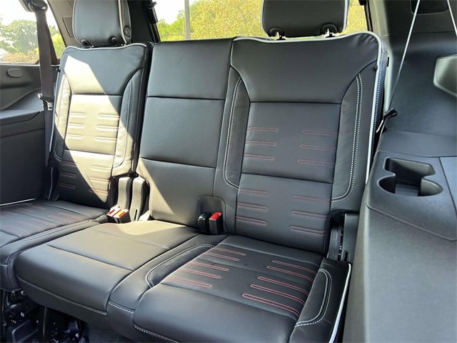 2025 Gmc Yukon AT4 Ultimate photo 8