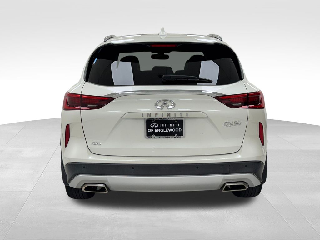 2020 Infiniti QX50 Luxe AWD photo 6