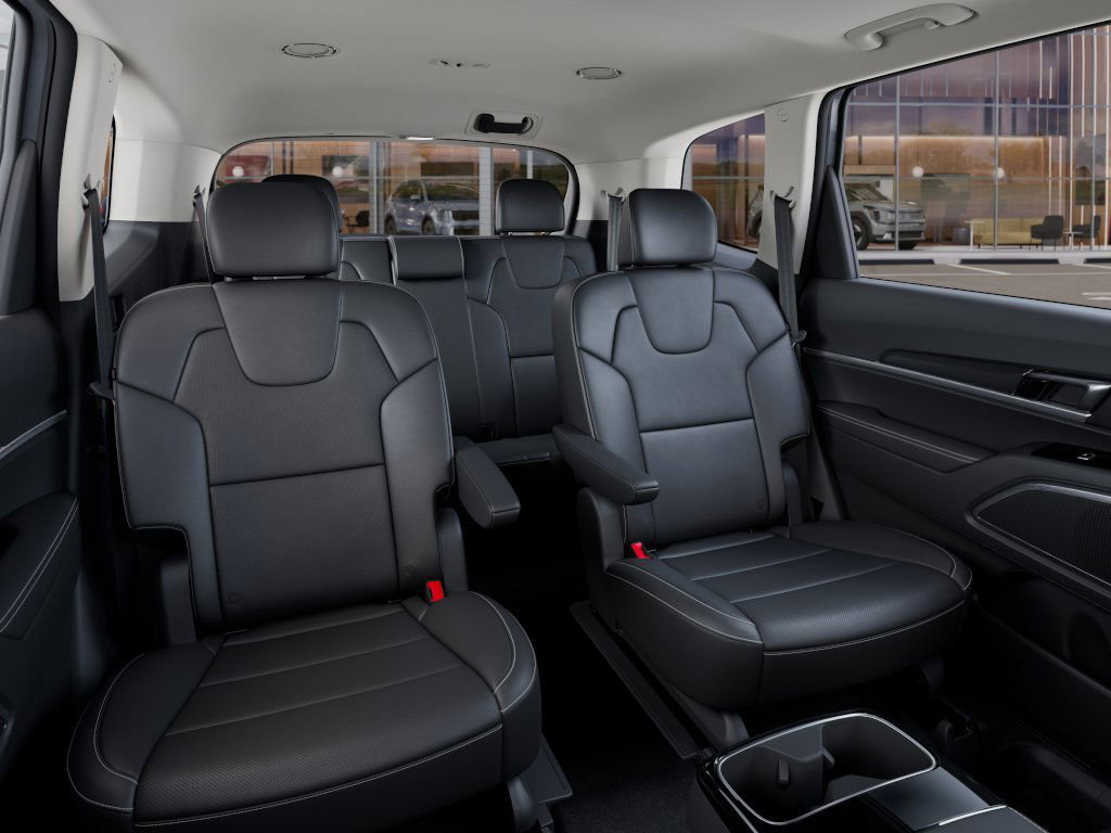 2025 Kia Telluride S photo 11