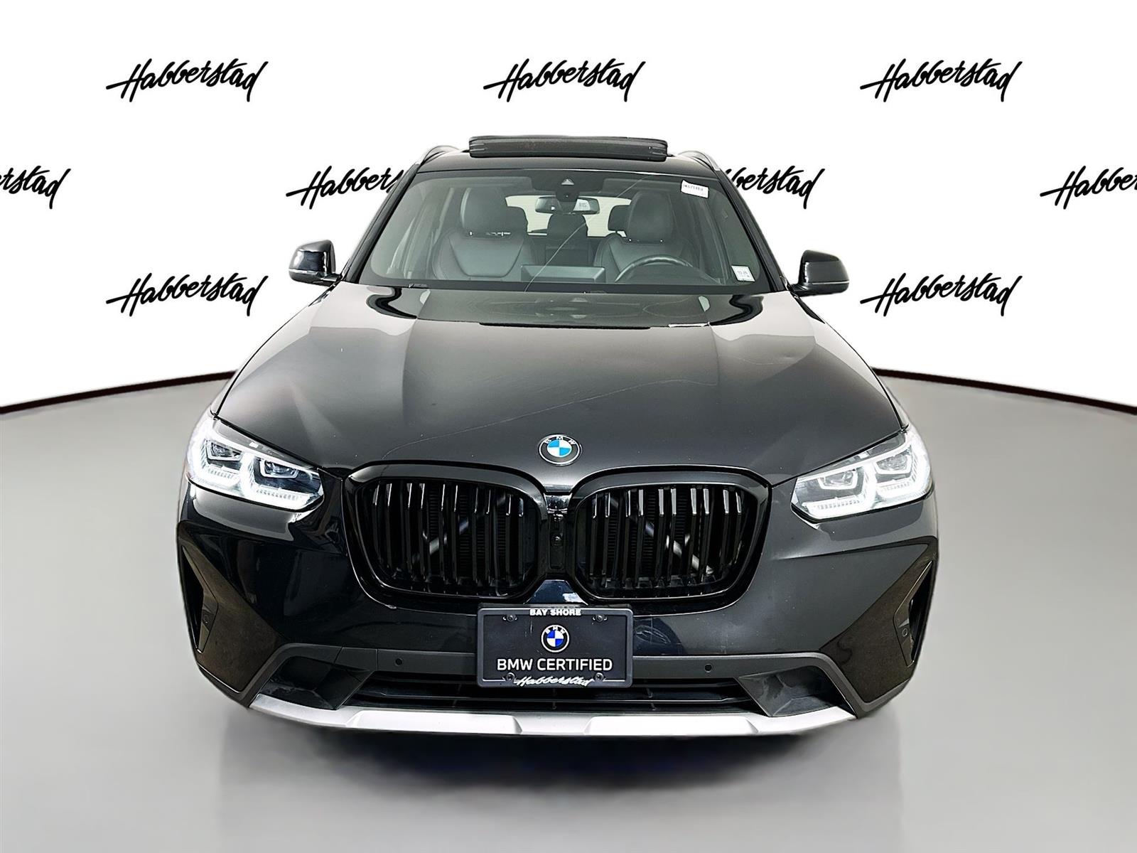 Certified Used 2022 Black Sapphire Metallic BMW xDrive30i image 2