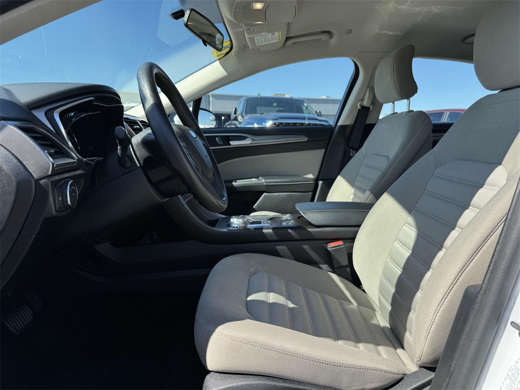 2018 Ford Fusion Hybrid S photo 12