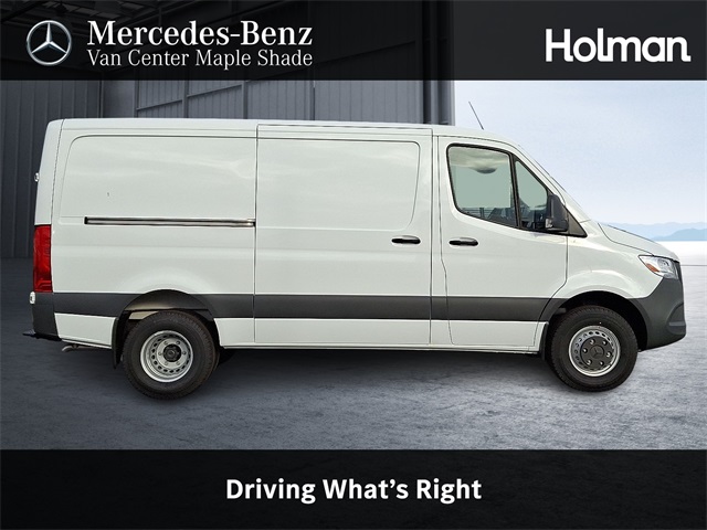 2026 Mercedes-Benz Sprinter Cargo Van Base's photo