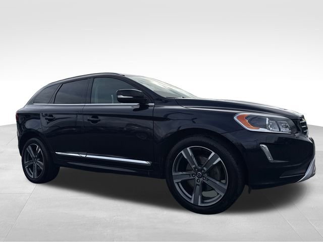 2017 Volvo XC60 T6 Dynamic