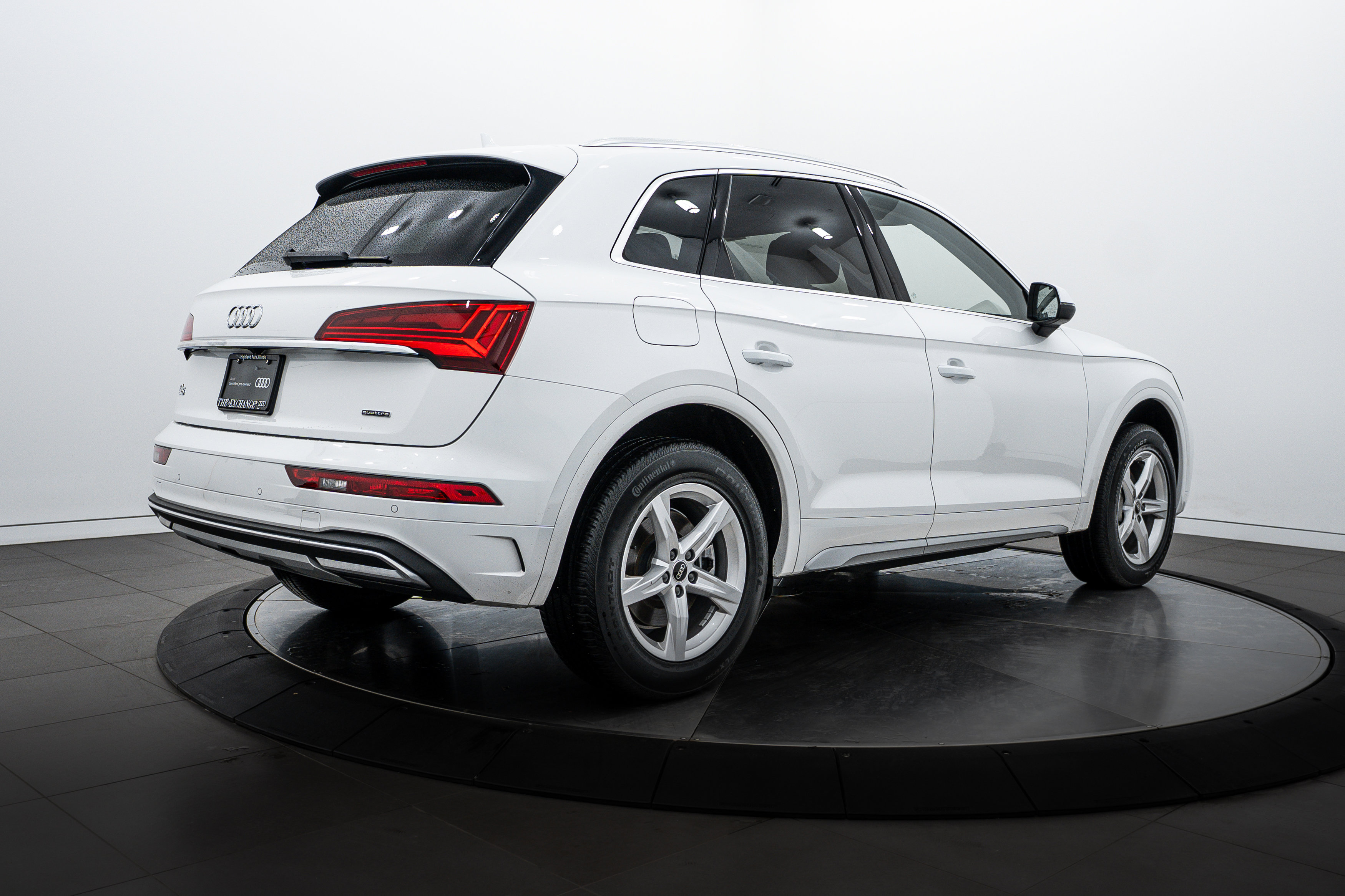 2023 Audi Q5 Premium photo 2