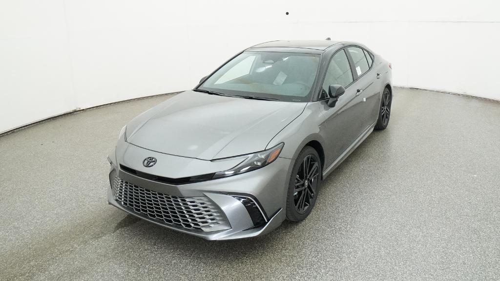 2025 Toyota Camry XSE photo 3