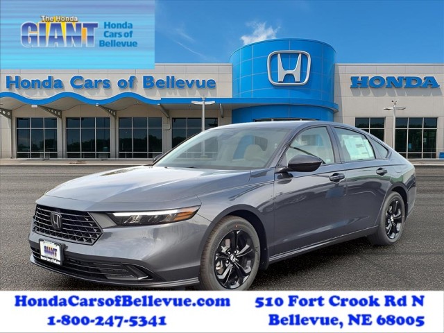 2025 Honda Accord SE's photo