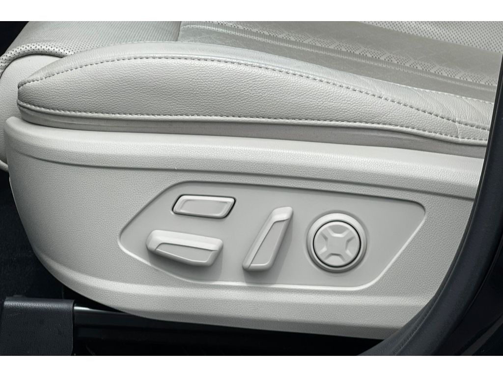 2022 Kia Sorento Plug-In Hybrid SX Prestige photo 12