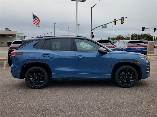 2025 Volkswagen Tiguan SE R-Line Black photo 2