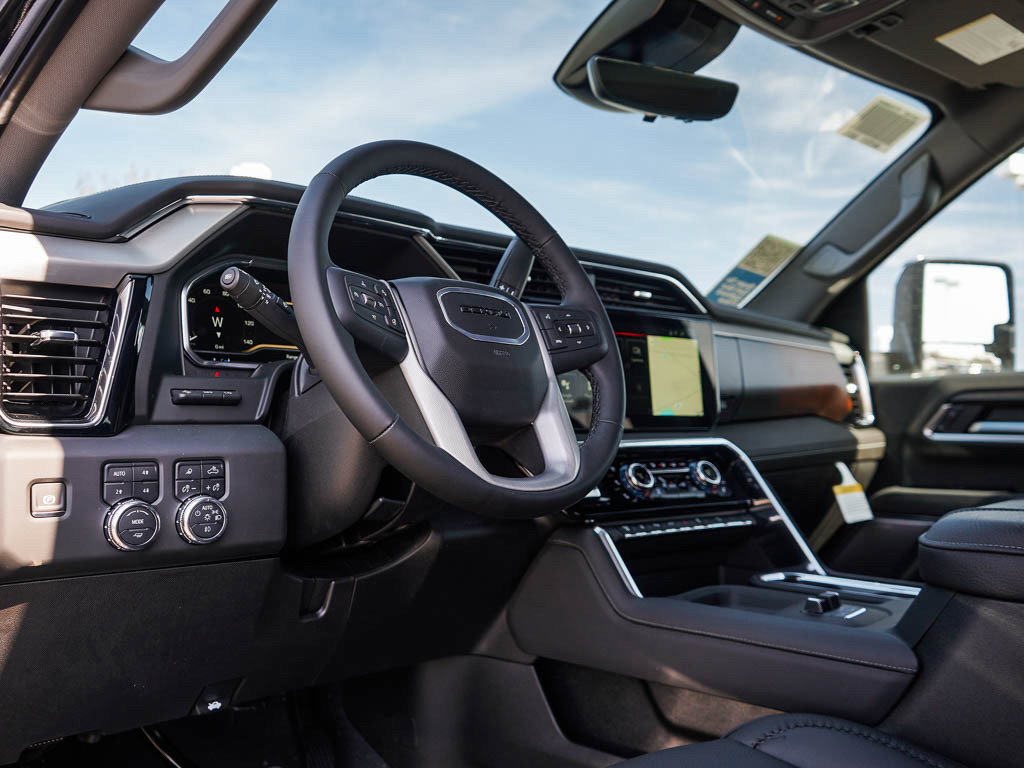 2025 Gmc Sierra 3500 HD Denali photo 16