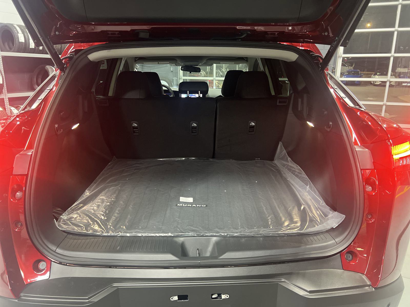 2025 Nissan Murano SV photo 6