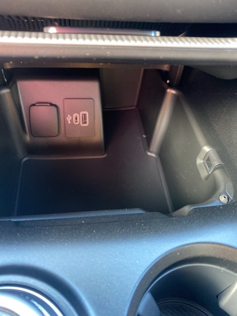 2025 Ford Explorer ST photo 28