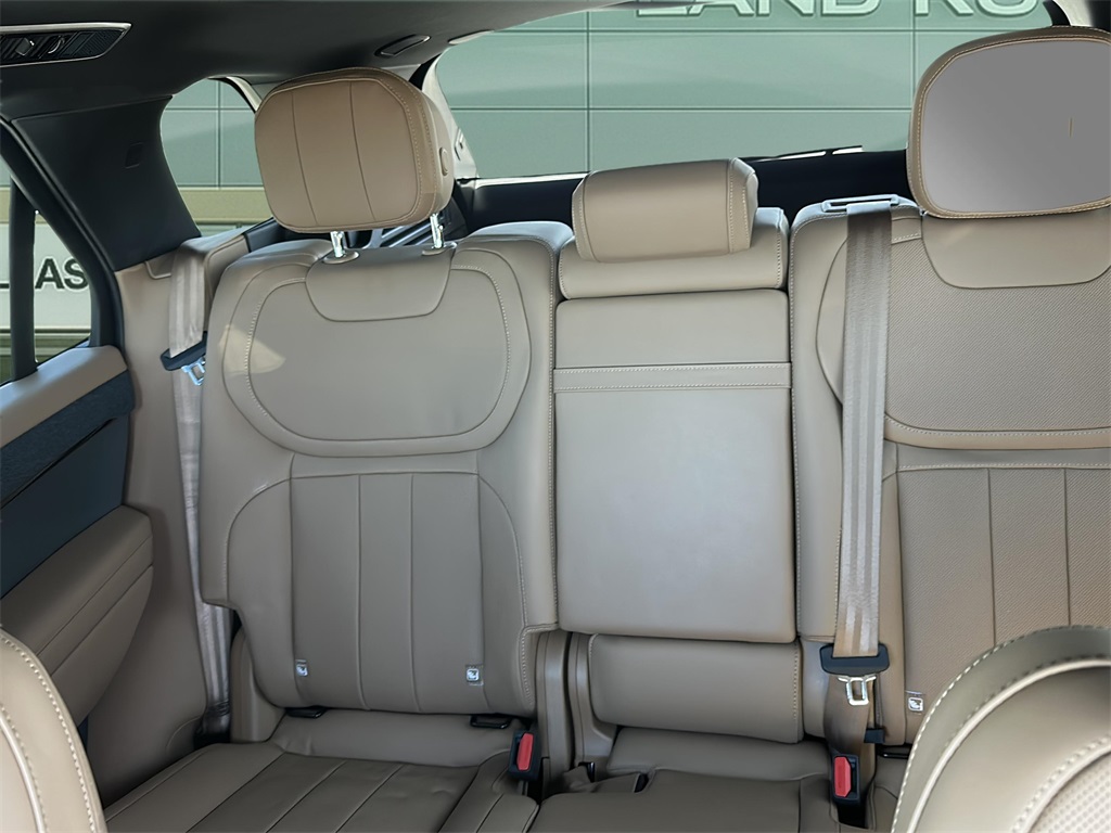 2024 Land Rover Range Rover Sport SE photo 23
