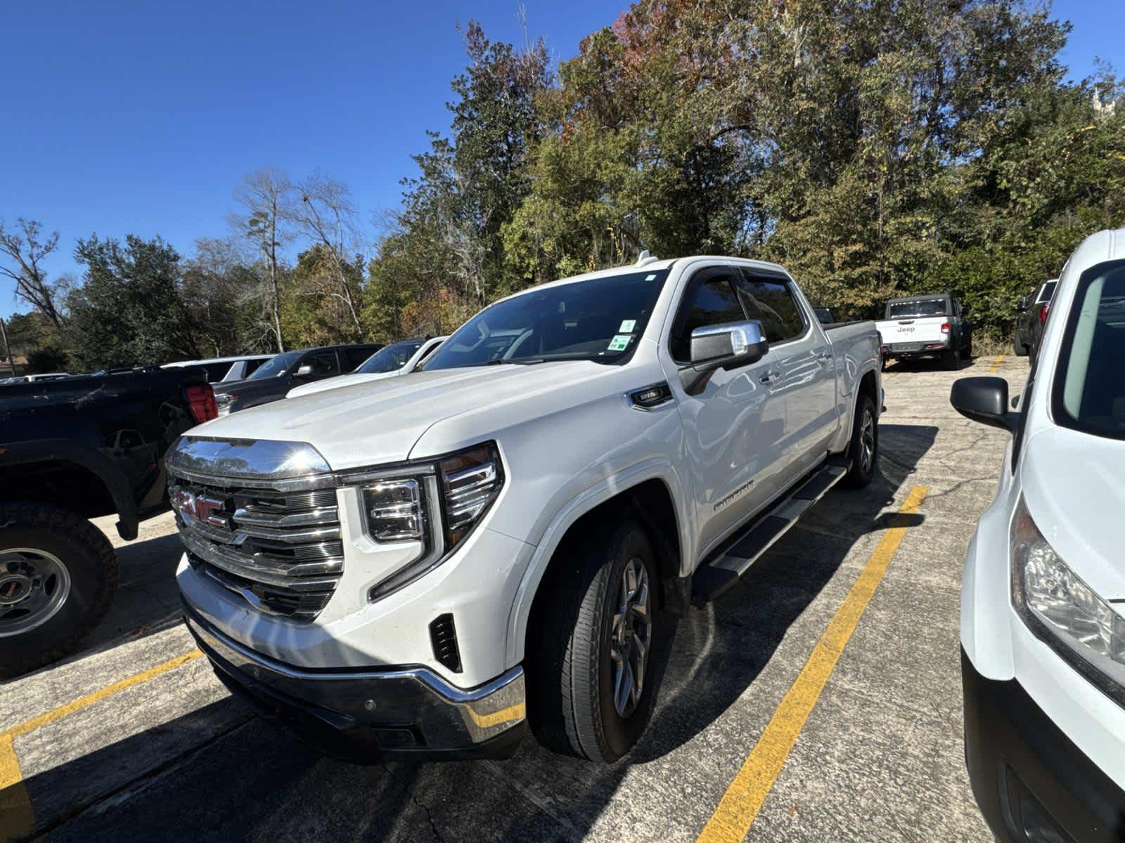 2022 GMC Sierra 1500 SLT's photo