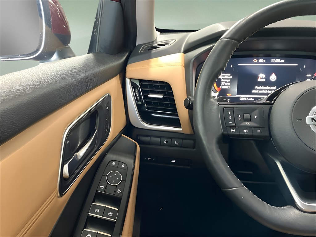 2021 Nissan Rogue Platinum photo 13