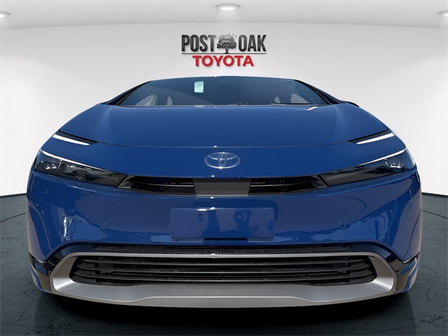 2024 Toyota Prius XLE photo 3