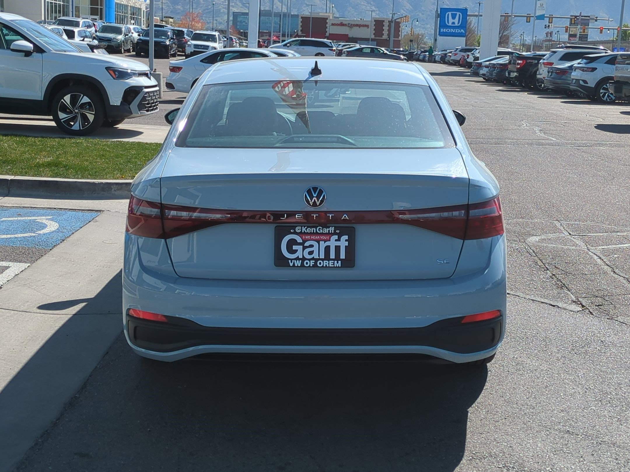 2025 Volkswagen Jetta SE photo 3