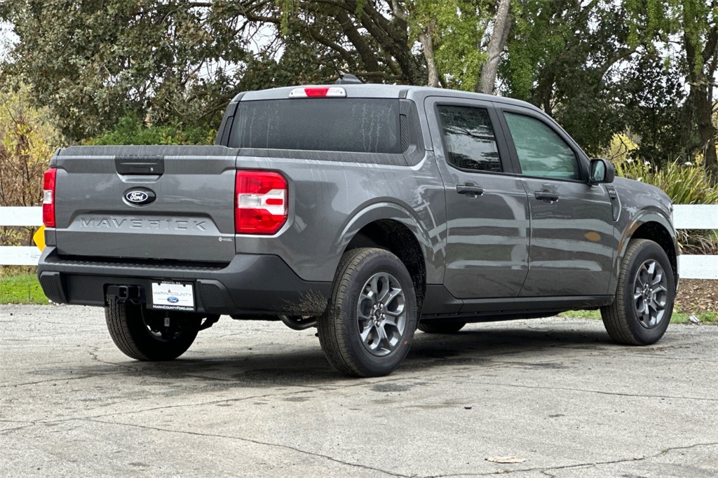 2025 Ford Maverick XLT photo 3