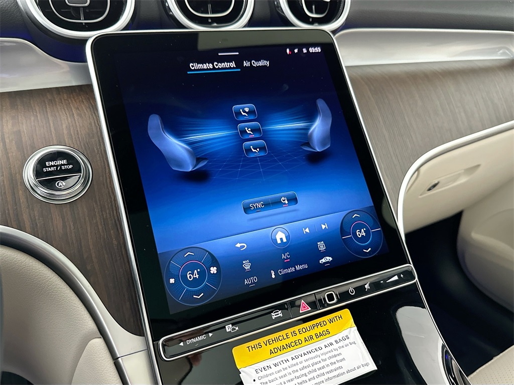 2026 Mercedes Benz GLC 300 photo 12