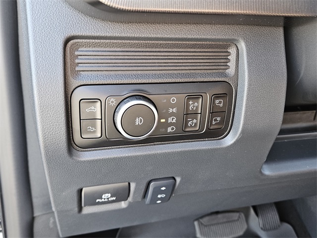 2026 Ford F-250 photo 27