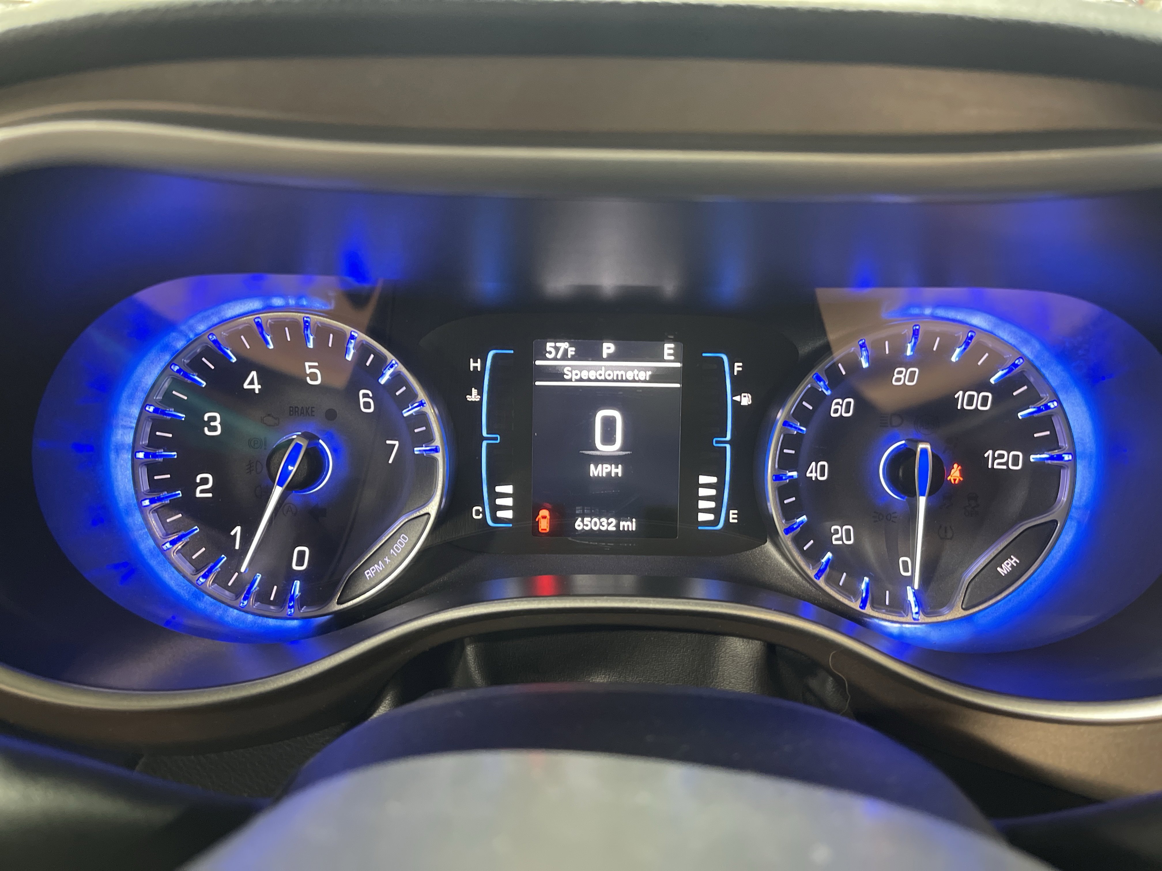 2017 Chrysler Pacifica Touring L photo 2